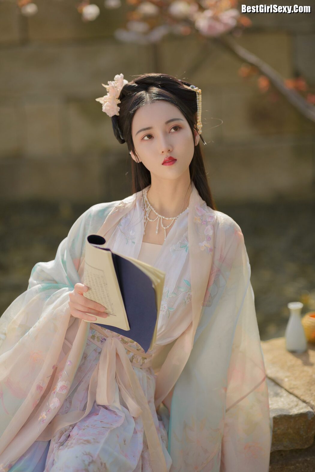 YiTuYu艺图语 Vol.3989 Qi Qi