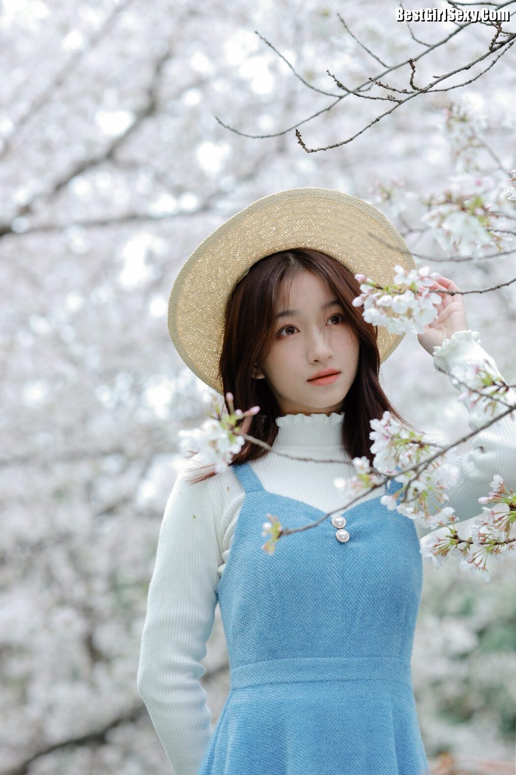YiTuYu艺图语 Vol.3979 Yu Er