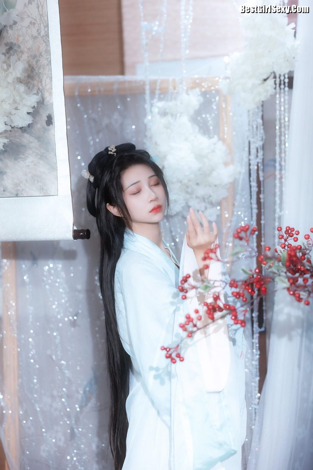 YiTuYu艺图语 Vol.3967 Qi Luo Sheng De Xiao Su Su