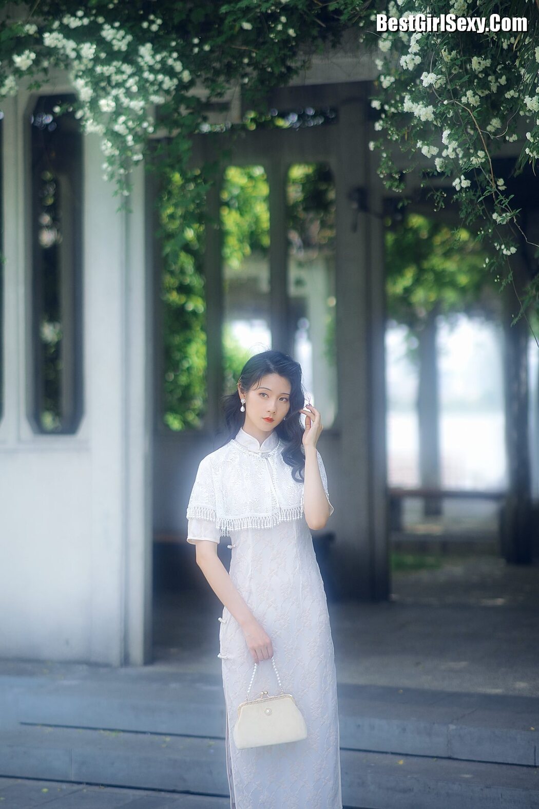 YiTuYu艺图语 Vol.3914 Shi Ni De Xiao Dou Dou A