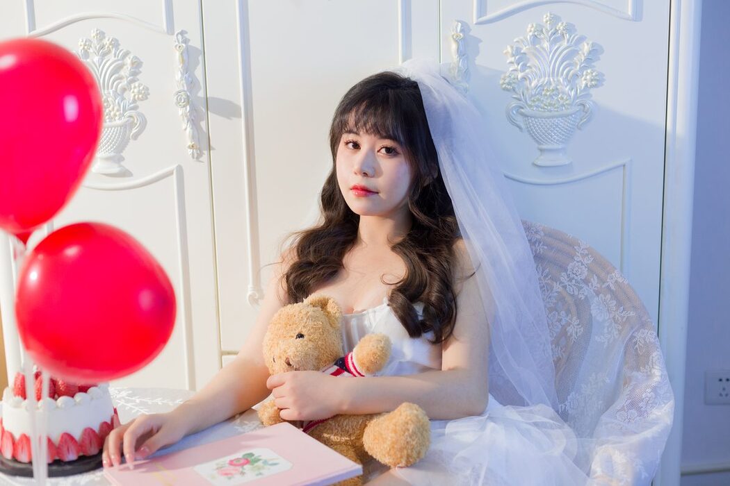 YiTuYu艺图语 Vol.3909 He Ming Zhi Ying
