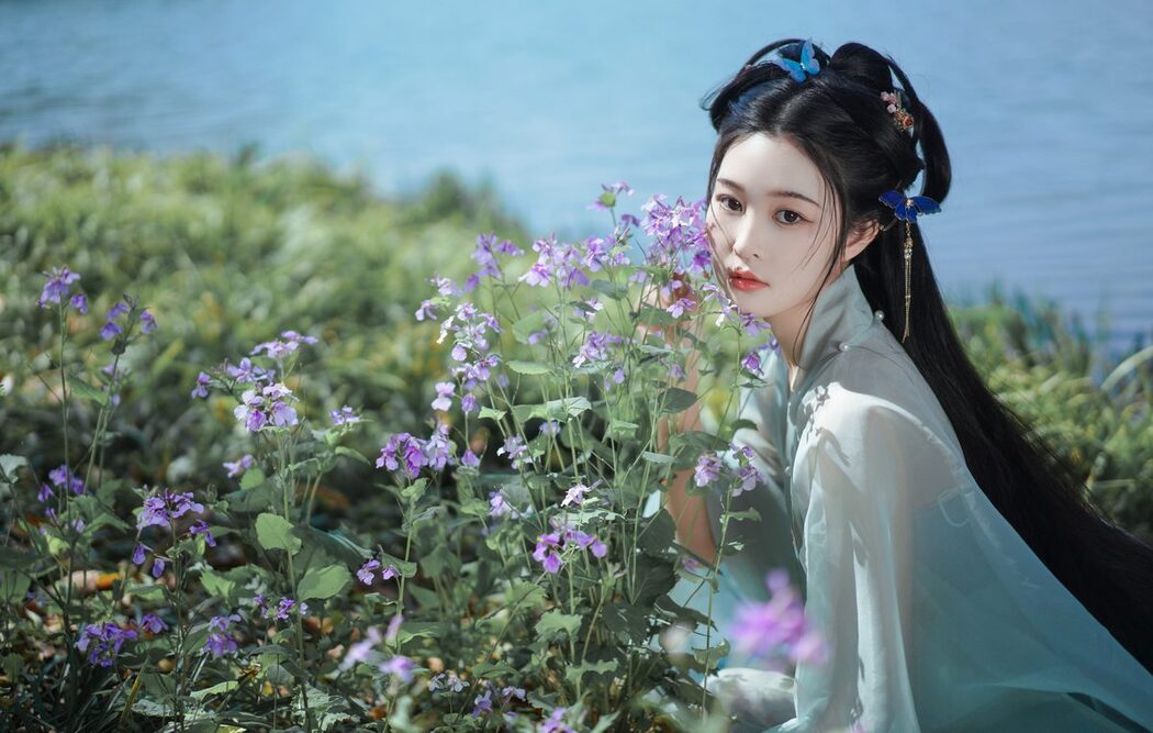 YiTuYu艺图语 Vol.3899 Ai Tan Xian De Xia Shang Zhou