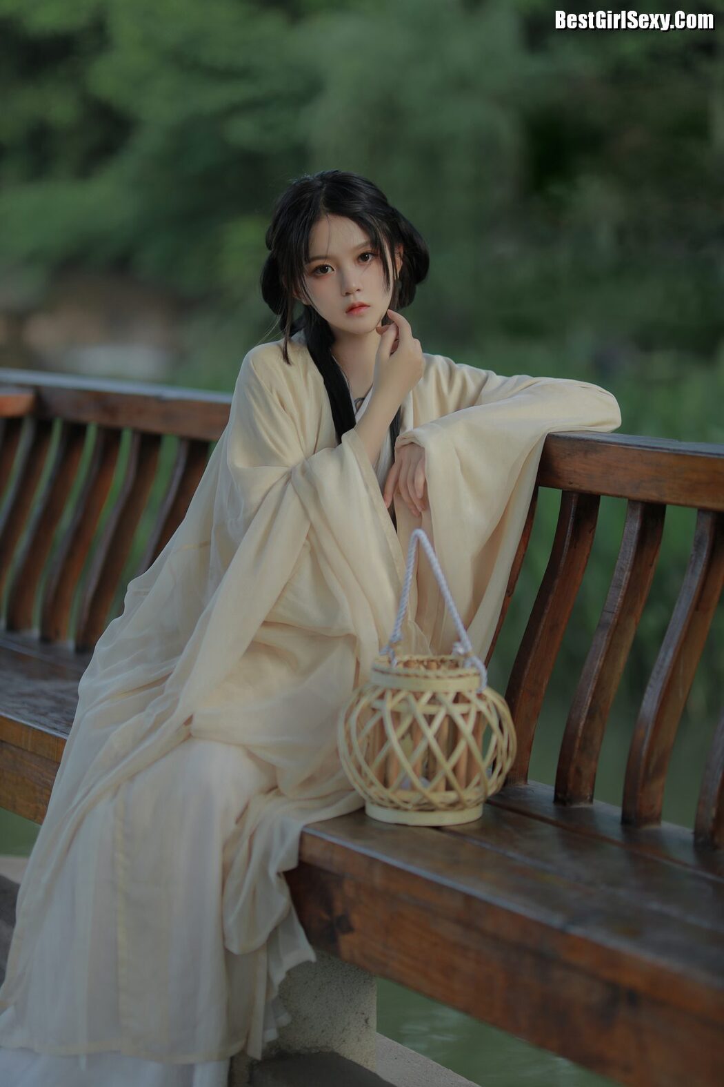 YiTuYu艺图语 Vol.3986 Wen Yu Jia