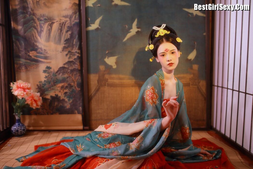 YiTuYu艺图语 Vol.3988 Qing Huan Er