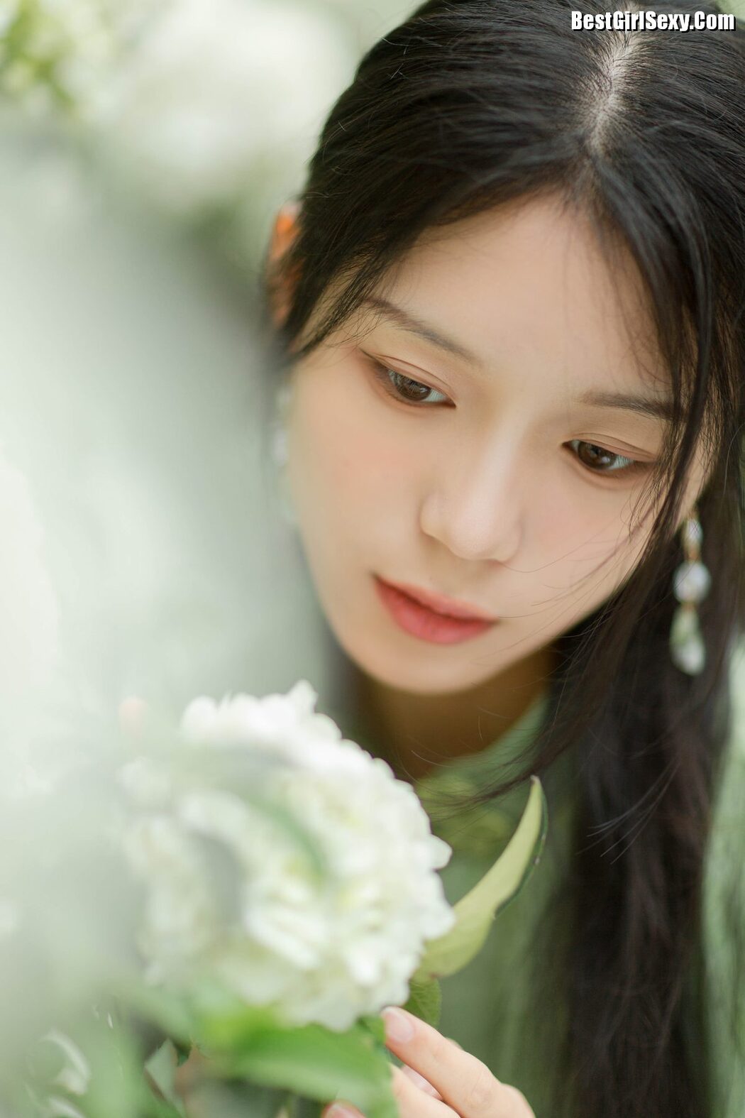 YiTuYu艺图语 Vol.3971 Yu Jie