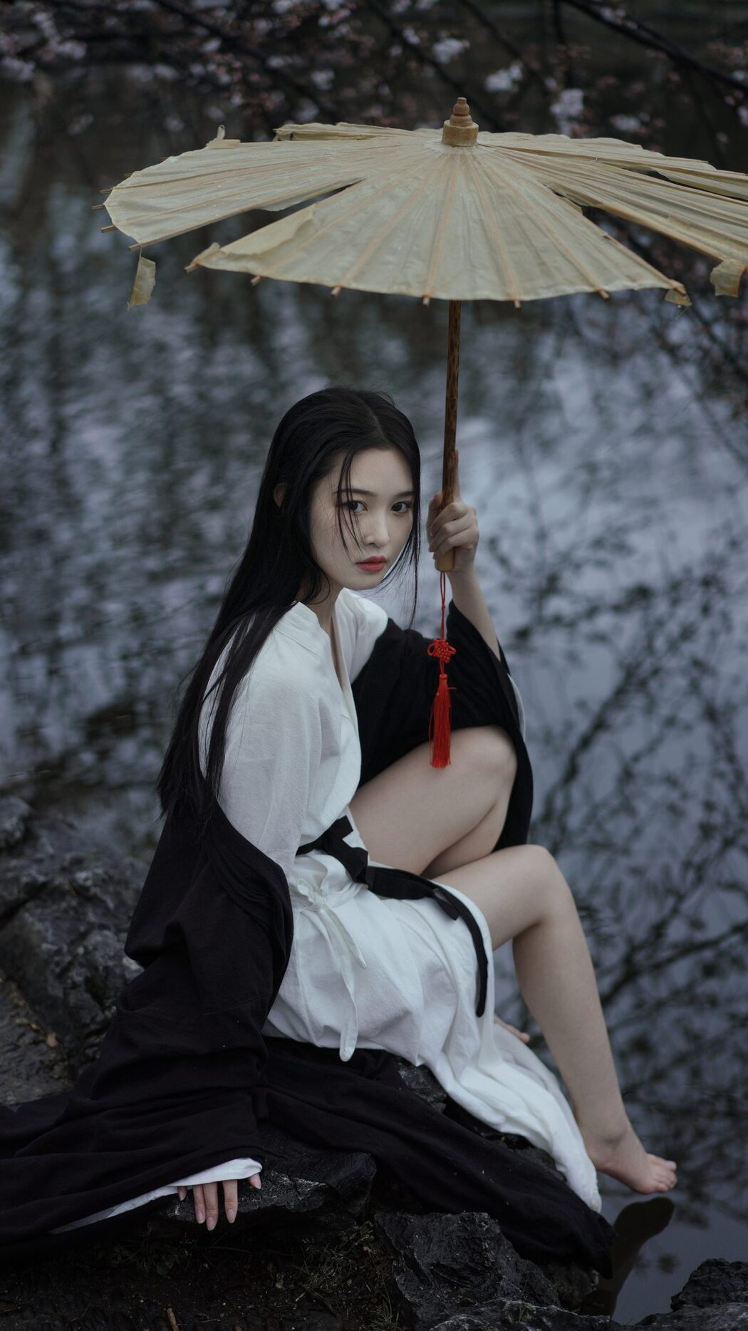 YiTuYu艺图语 Vol.3894 Ai Tan Xian De Xia Shang Zhou