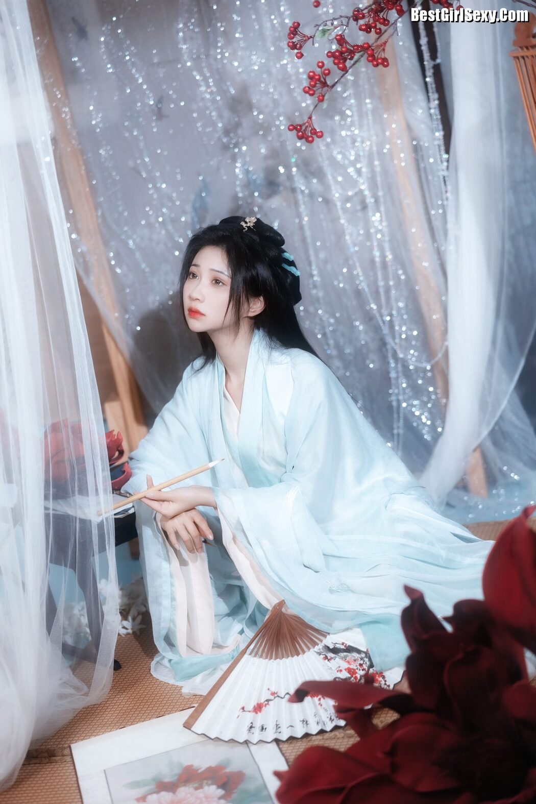 YiTuYu艺图语 Vol.3967 Qi Luo Sheng De Xiao Su Su