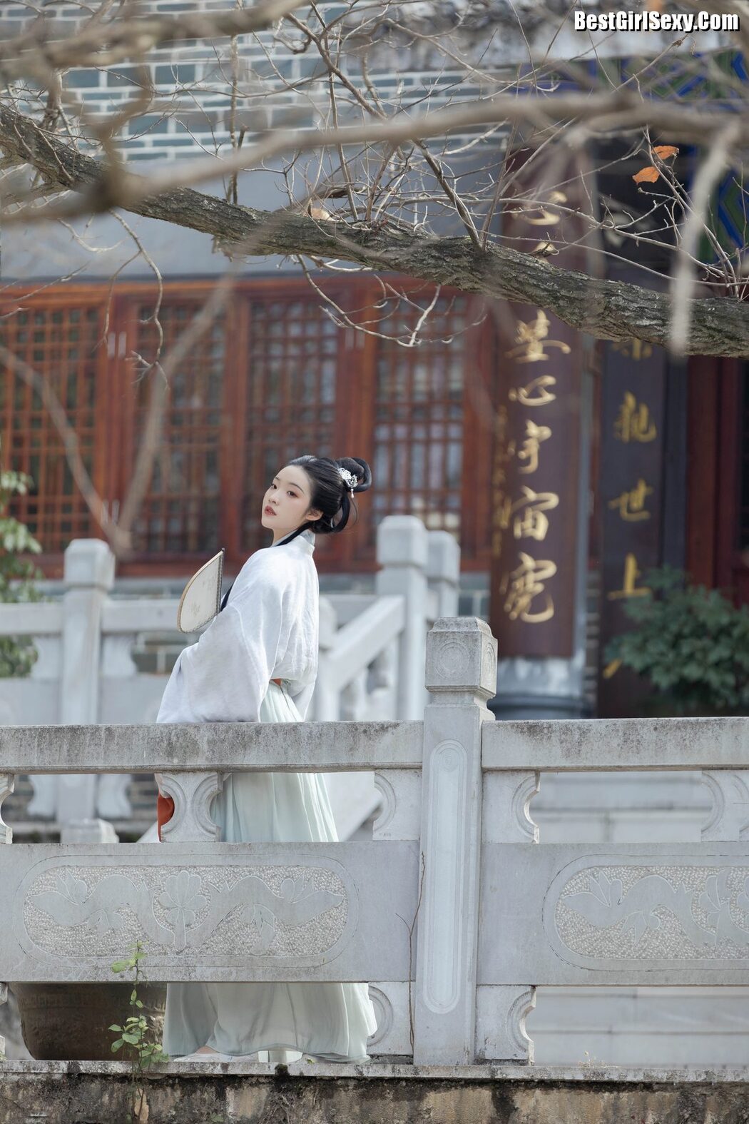 YiTuYu艺图语 Vol.3963 Zi Zi