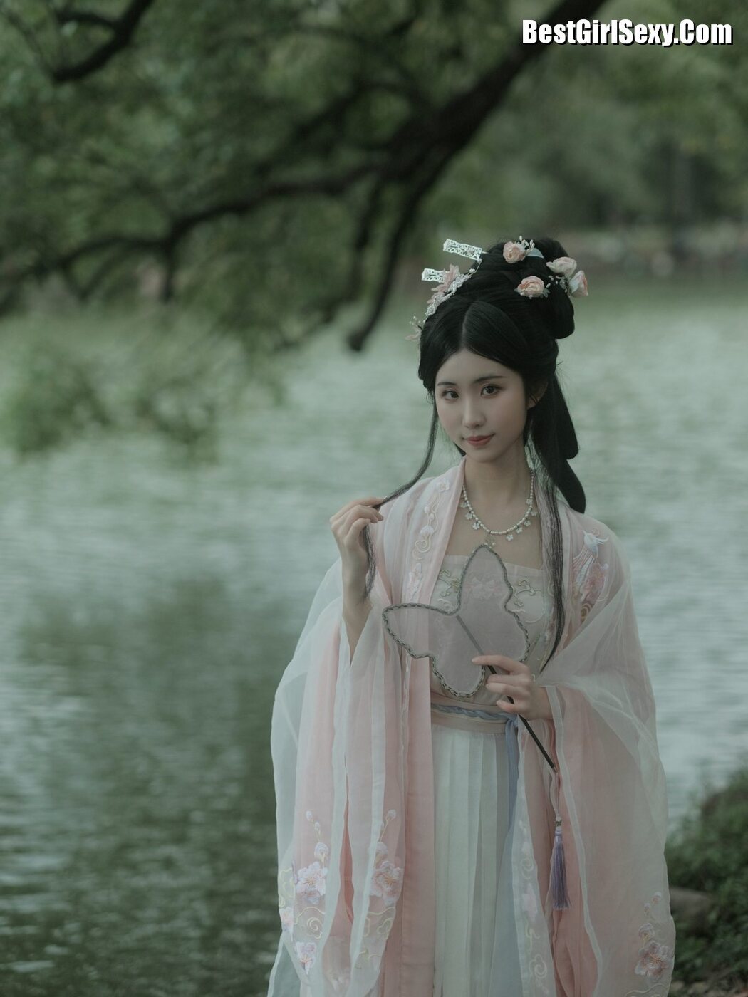 YiTuYu艺图语 Vol.3922 Tao Fei Zi