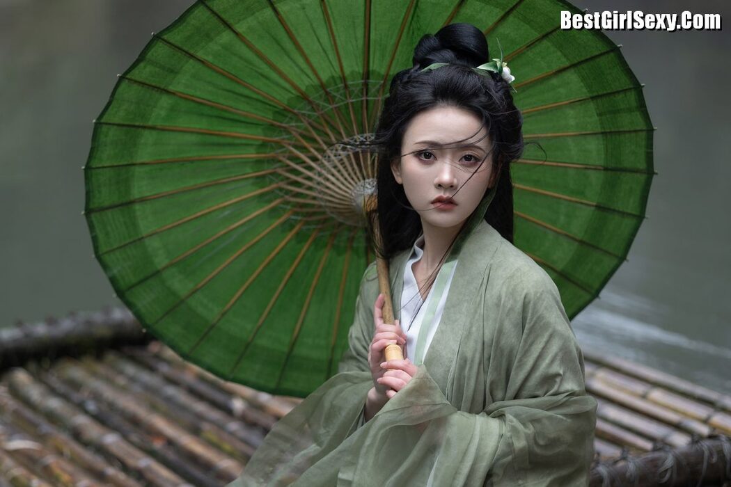 YiTuYu艺图语 Vol.3957 Lin Aki Nai