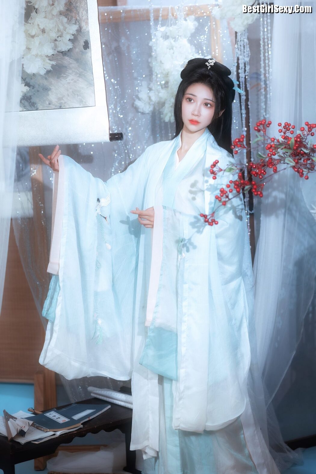 YiTuYu艺图语 Vol.3967 Qi Luo Sheng De Xiao Su Su