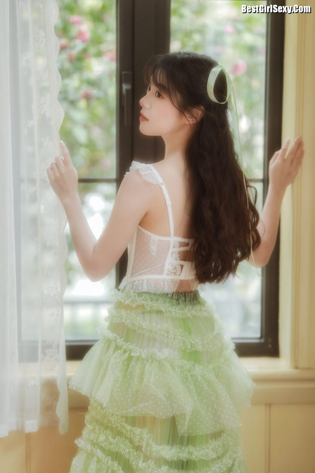 YiTuYu艺图语 Vol.3975 Ling Xiao Qi