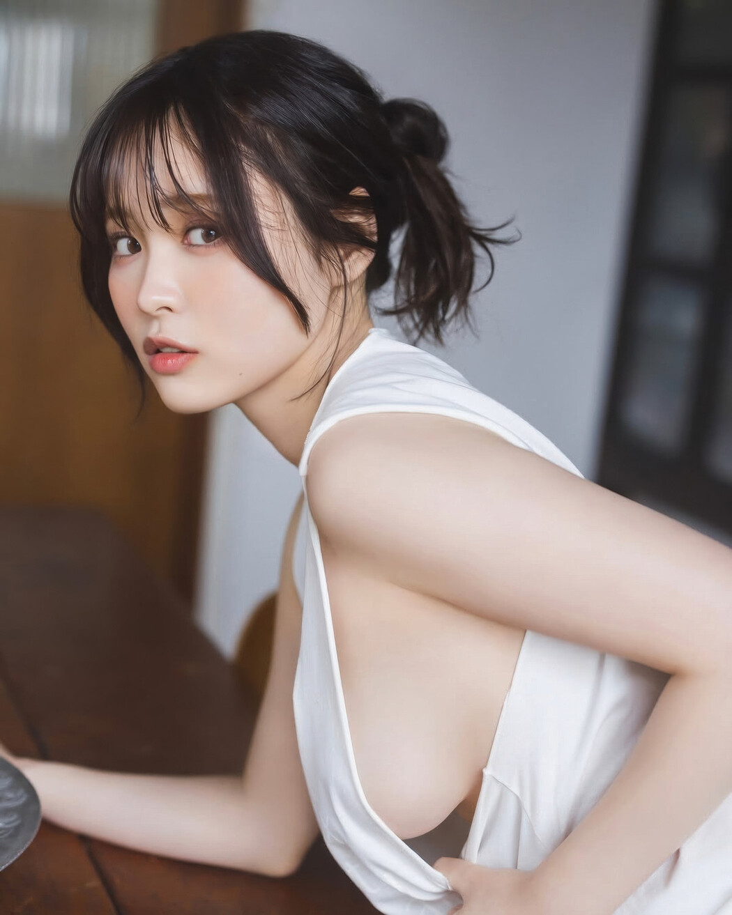 Mio Saeki 佐伯澪, Young Jump 2025 No.26 (ヤングジャンプ 2025年26号)