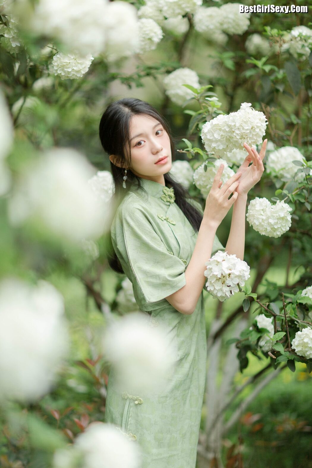 YiTuYu艺图语 Vol.3971 Yu Jie