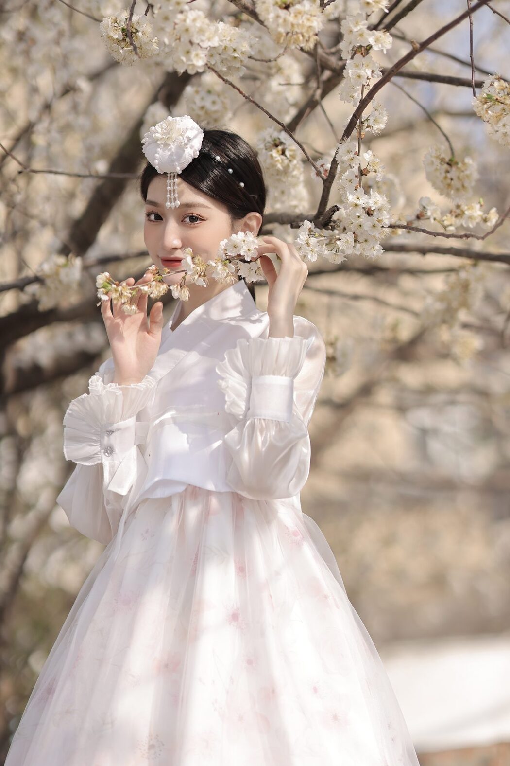 YiTuYu艺图语 Vol.3876 Xiao Duo Duo Yao Bao Fu