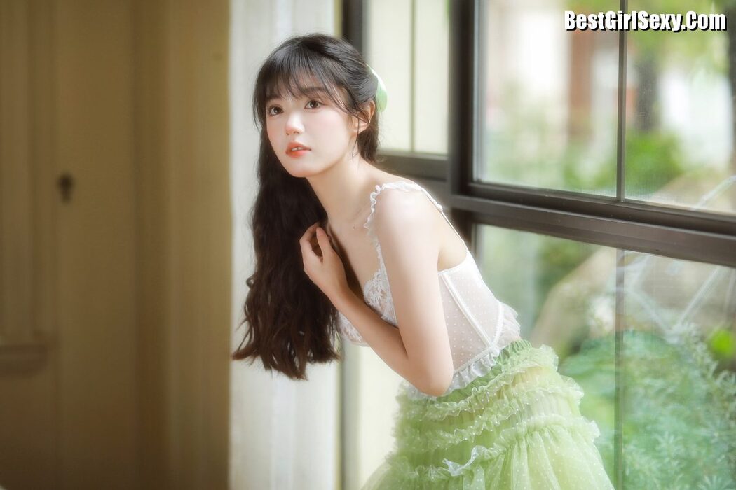 YiTuYu艺图语 Vol.3975 Ling Xiao Qi