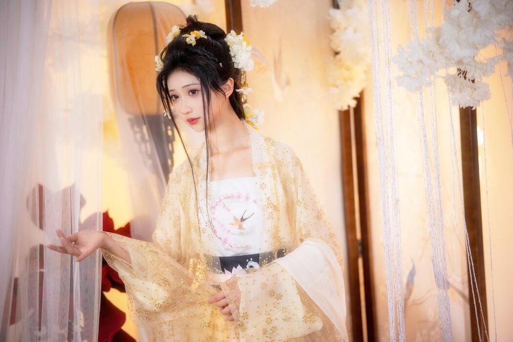 YiTuYu艺图语 Vol.3862 Qi Luo Sheng De Xiao Su Su
