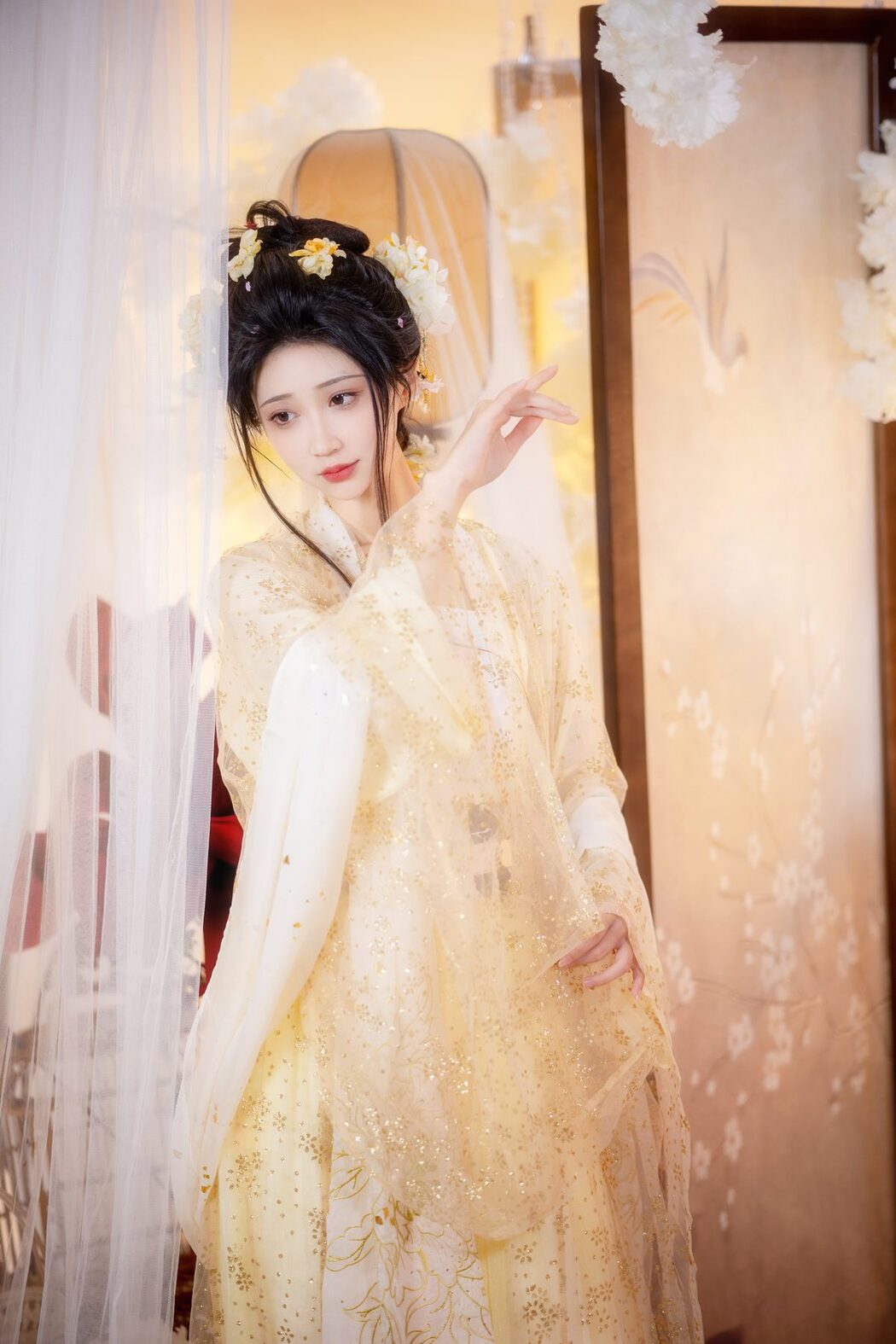 YiTuYu艺图语 Vol.3862 Qi Luo Sheng De Xiao Su Su