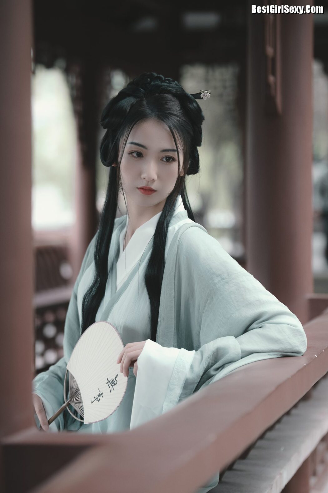 YiTuYu艺图语 Vol.3997 Li Mi