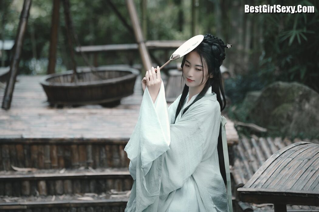 YiTuYu艺图语 Vol.3997 Li Mi