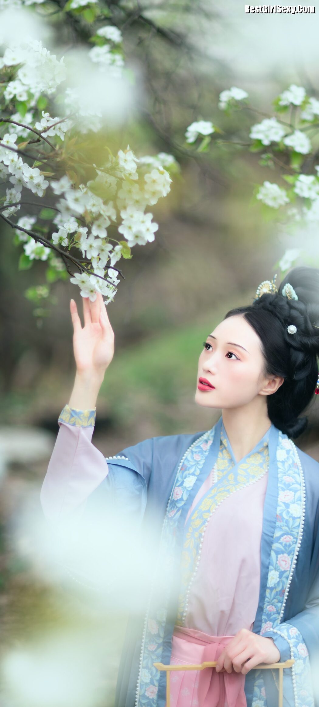 YiTuYu艺图语 Vol.3999 Wei Wei