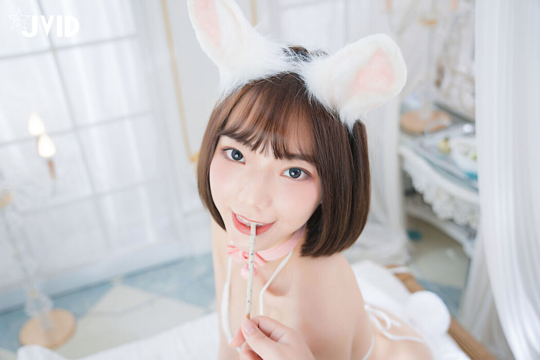 JVID Tai Ni 胎尼 And Jiu Jiu 啾啾 – 私訊有好康活動 雙寵萌系女友 情色貓咪Tiny 純欲小兔啾啾 主人你要選哪一個 Part1