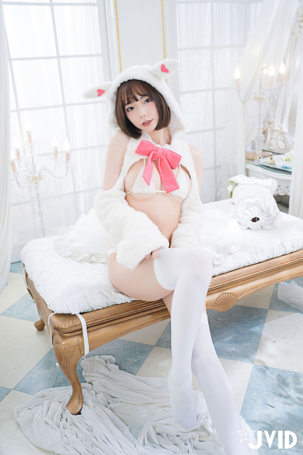 JVID Tai Ni 胎尼 And Jiu Jiu 啾啾 – 私訊有好康活動 雙寵萌系女友 情色貓咪Tiny 純欲小兔啾啾 主人你要選哪一個 Part3