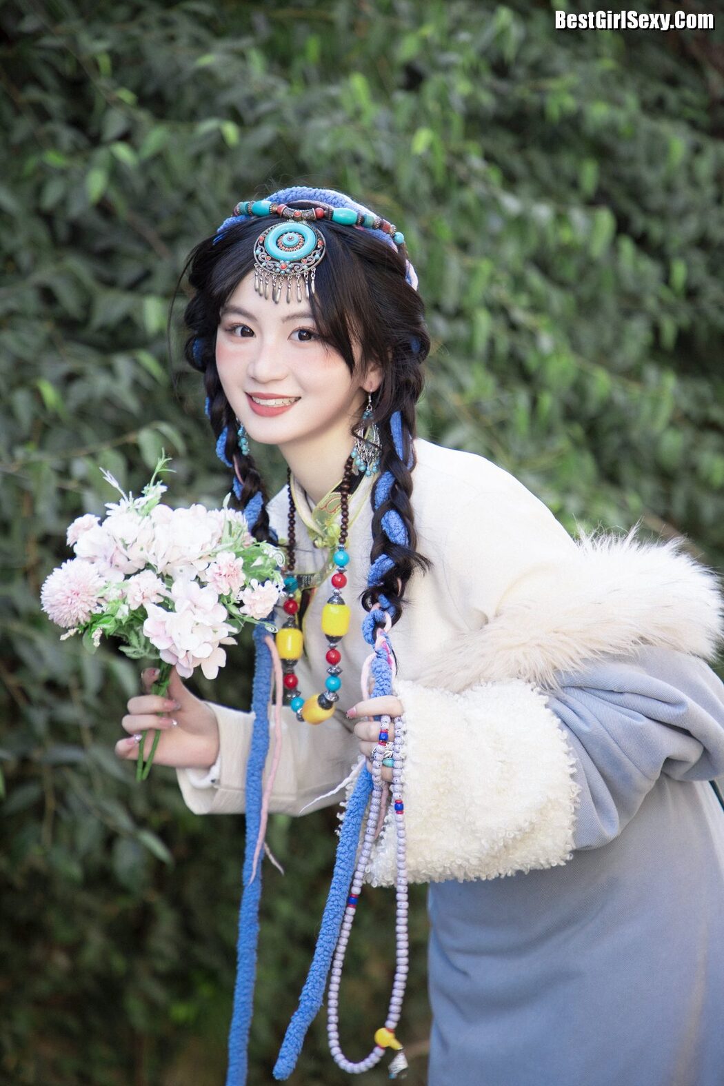 YiTuYu艺图语 Vol.3996 Si Nan