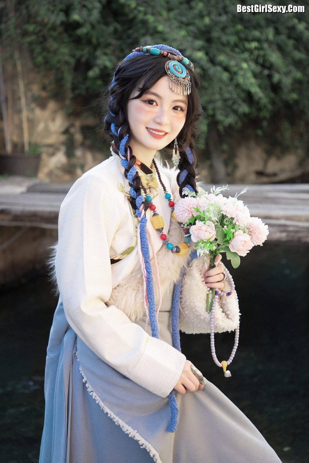 YiTuYu艺图语 Vol.3996 Si Nan