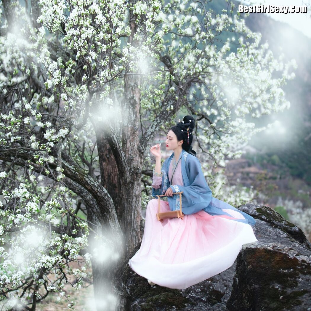 YiTuYu艺图语 Vol.3999 Wei Wei