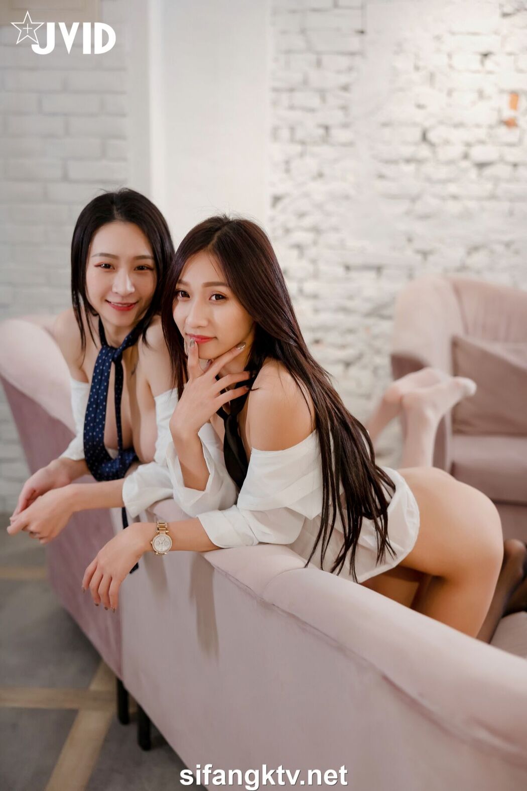 JVID Sunny And Xiao Xian 小仙 – 下班后沦为老板3P玩物 骨感美乳蜜桃臀美轮美奂 Part2
