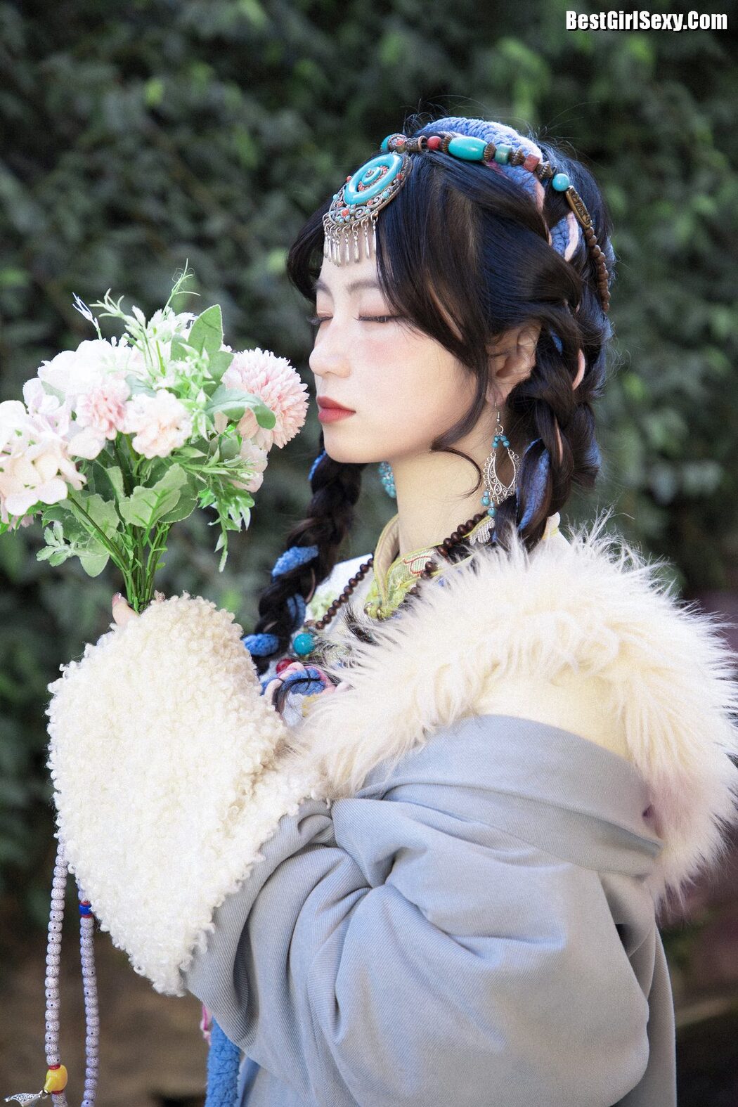 YiTuYu艺图语 Vol.3996 Si Nan