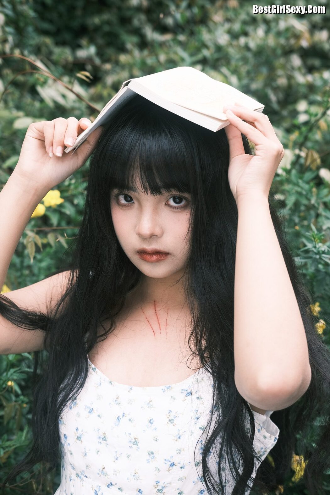 YiTuYu艺图语 Vol.4090 Zhi Yuan