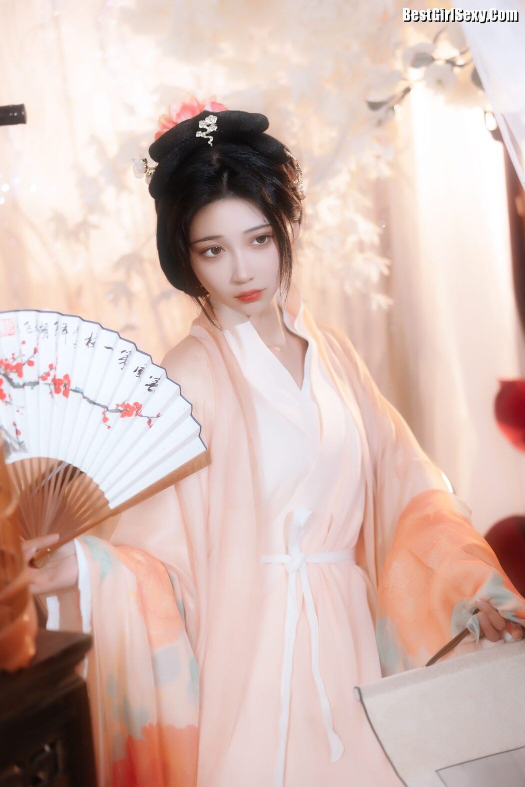 YiTuYu艺图语 Vol.4011 Qi Luo Sheng De Xiao Su Su