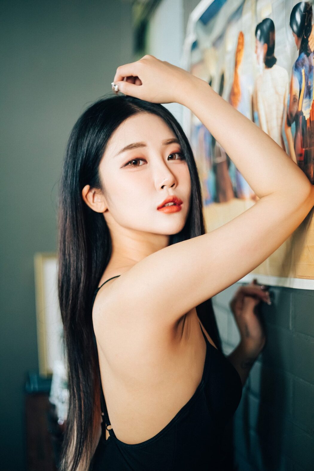 Loozy Bomi 보미 – Roomate