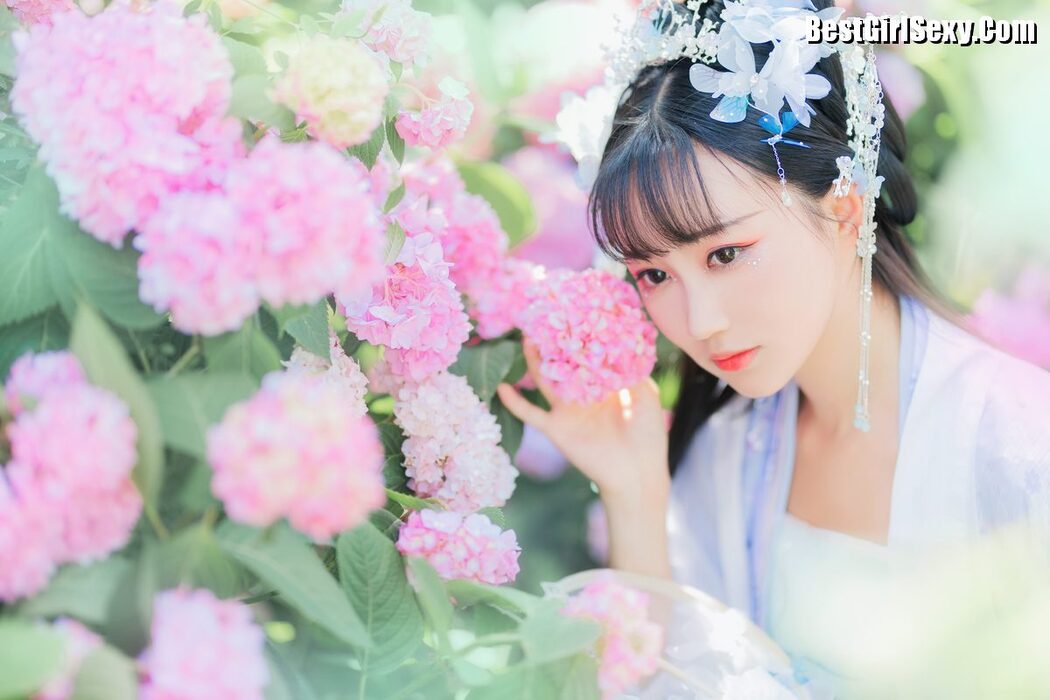 YiTuYu艺图语 Vol.4085 Qi Luo Sheng De Xiao Su Su