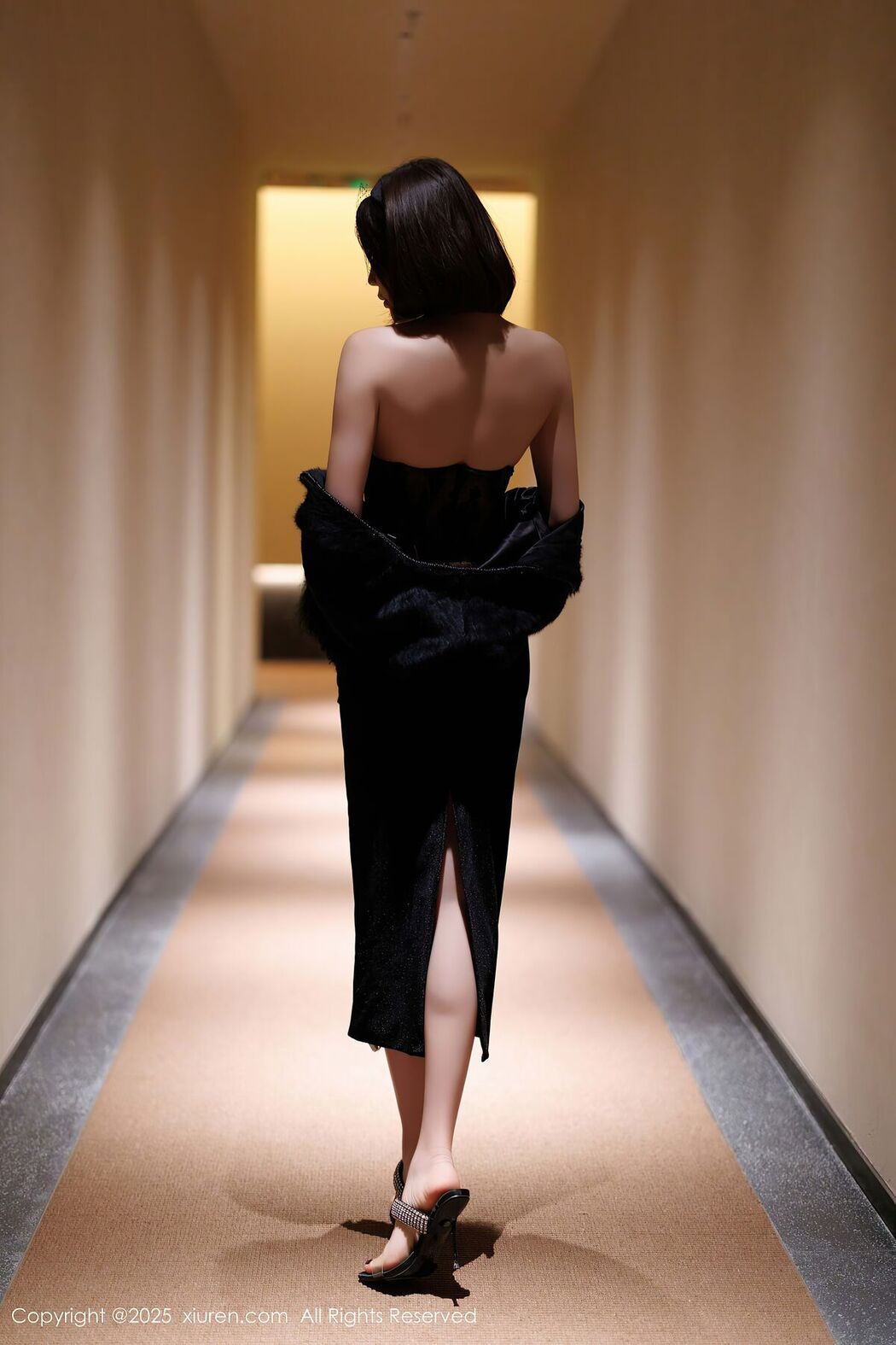 XiuRen秀人网 No.9880 Xu Li Zhi Booty