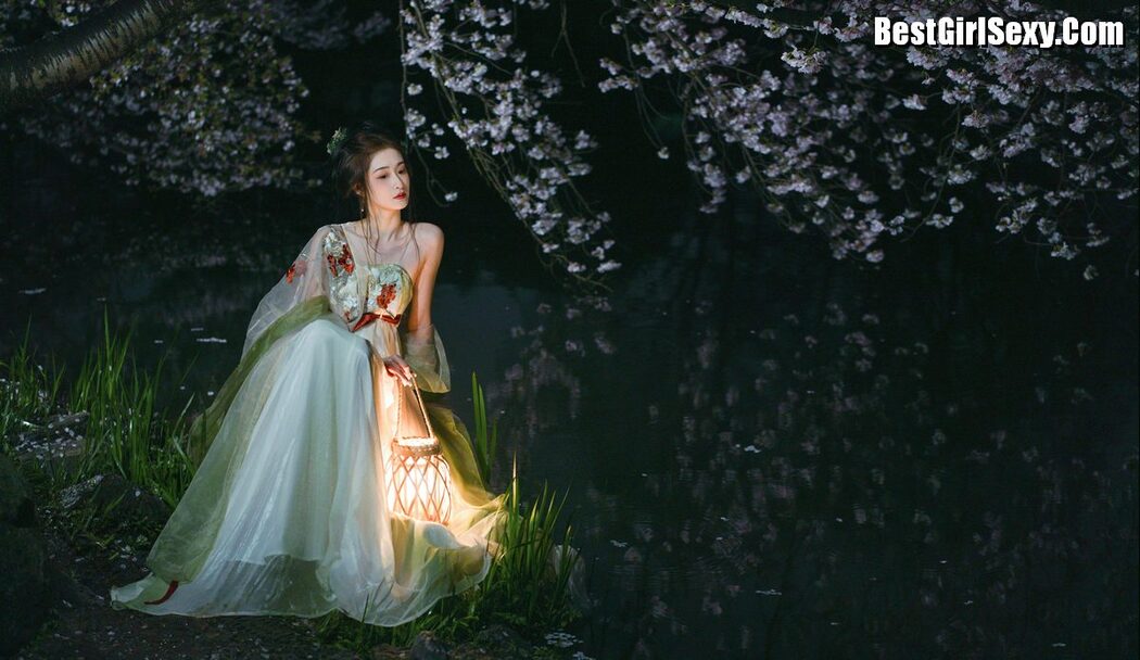 YiTuYu艺图语 Vol.4025 Shu Li