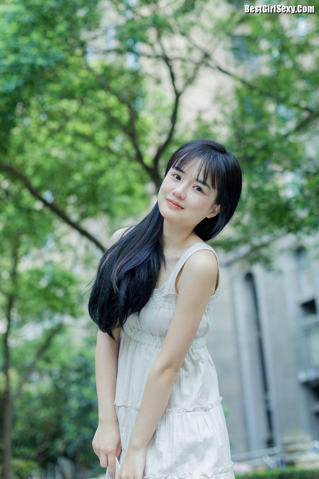 YiTuYu艺图语 Vol.4045 Xiao Yi Mei Mei Cute