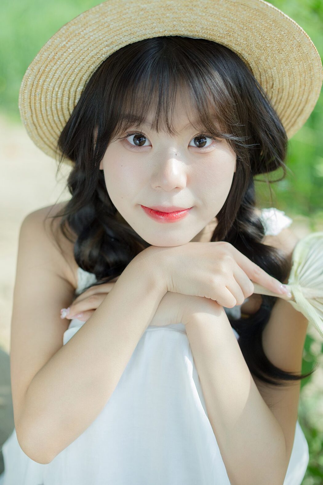 YiTuYu艺图语 Vol.4006 Bu Chi Hai Dai Cover Photo