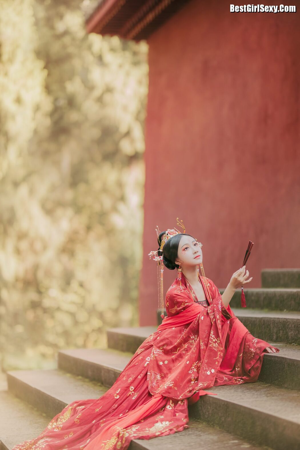 YiTuYu艺图语 Vol.4101 Qi Luo Sheng De Xiao Su Su