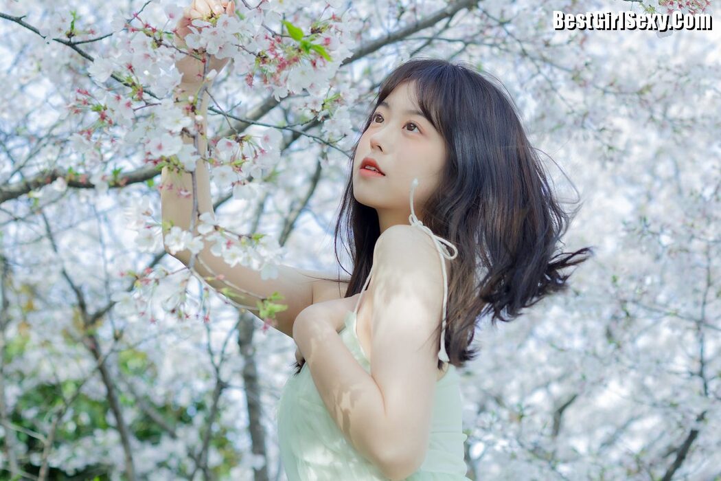 YiTuYu艺图语 Vol.4075 Ha Ji Ma Hua