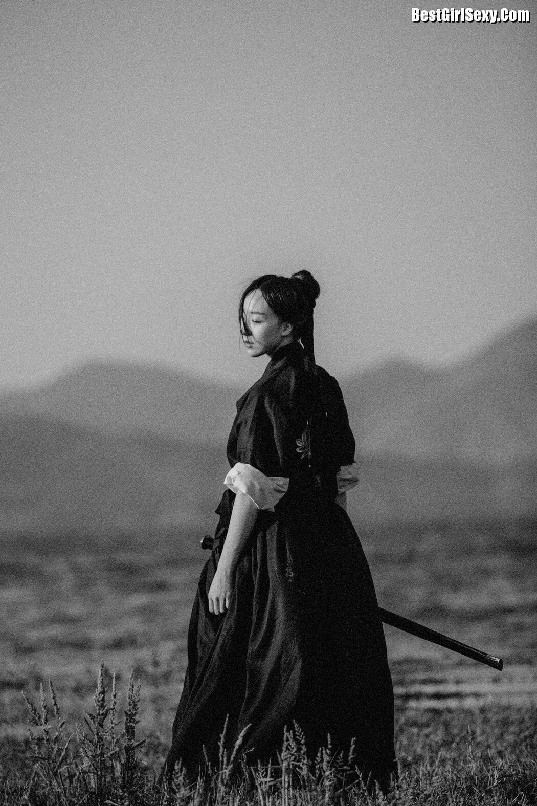 YiTuYu艺图语 Vol.4081 Pi Pi De Chao Ren Jie Jie