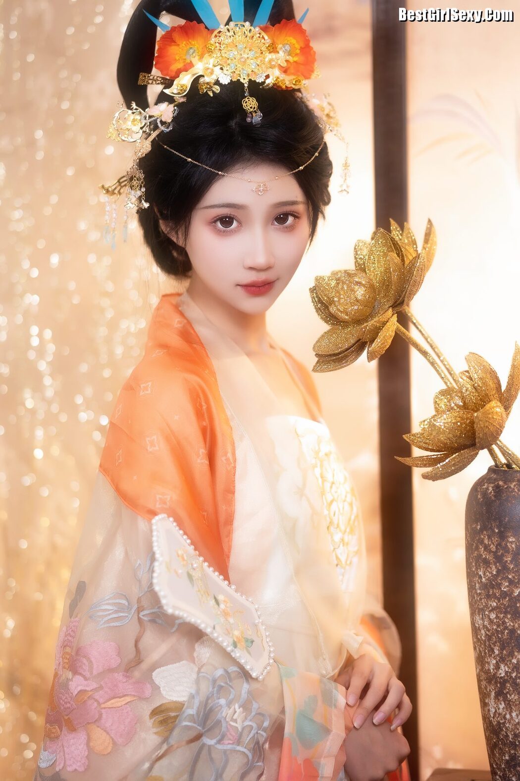 YiTuYu艺图语 Vol.4005 Qi Luo Sheng De Xiao Su Su