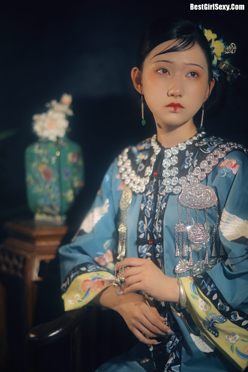 YiTuYu艺图语 Vol.4009 Wei Miao Miroky
