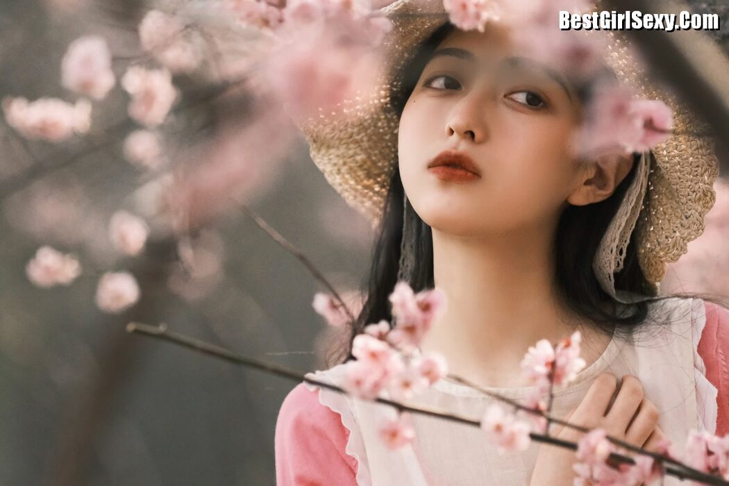 YiTuYu艺图语 Vol.4062 Li You