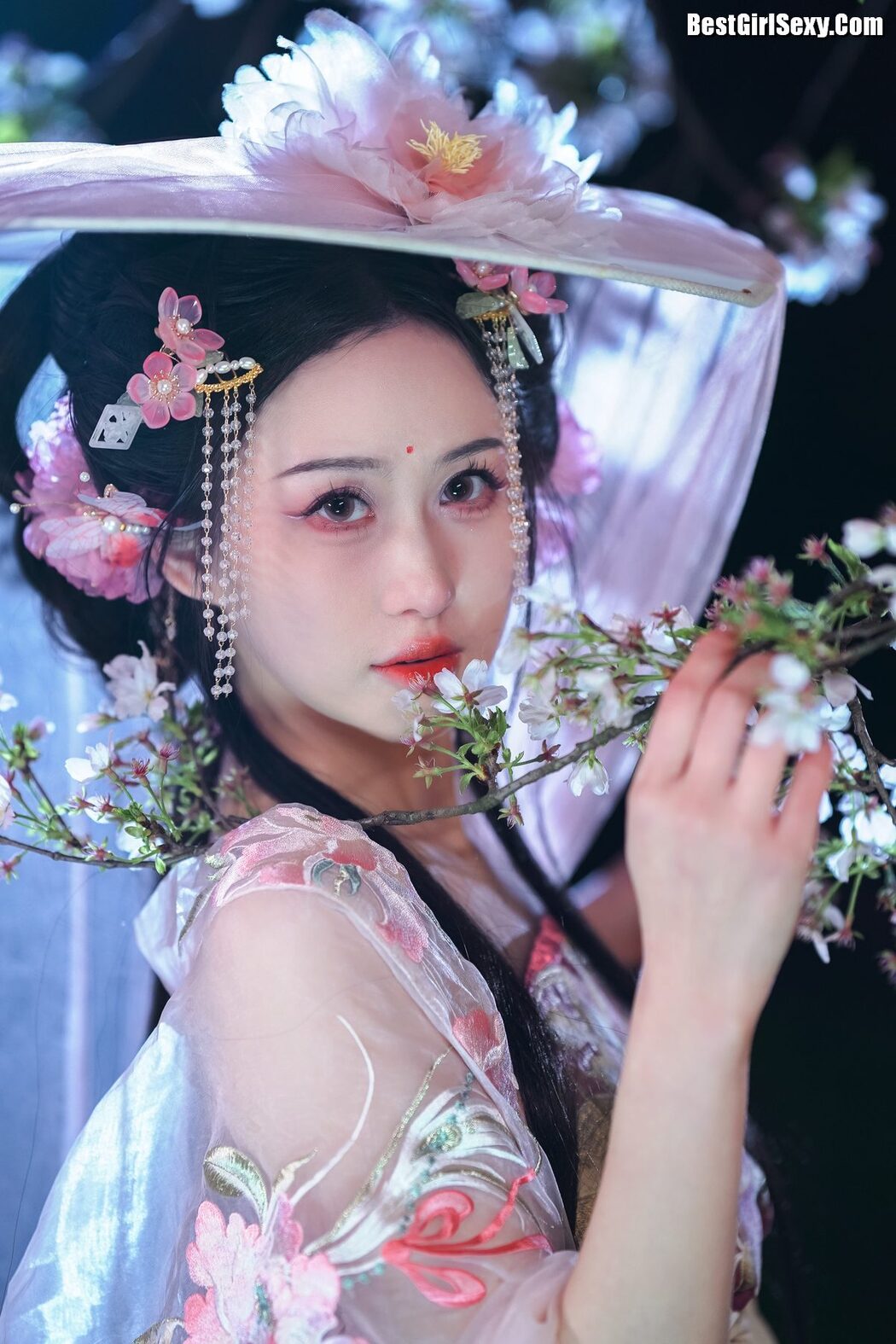 YiTuYu艺图语 Vol.4019 Jiao Jiao