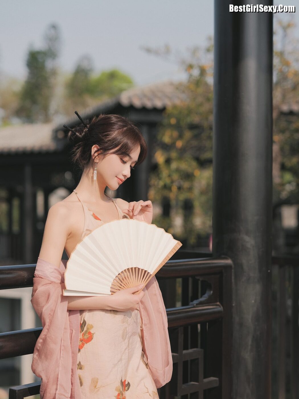 YiTuYu艺图语 Vol.4127 Da Wai Wai Ge