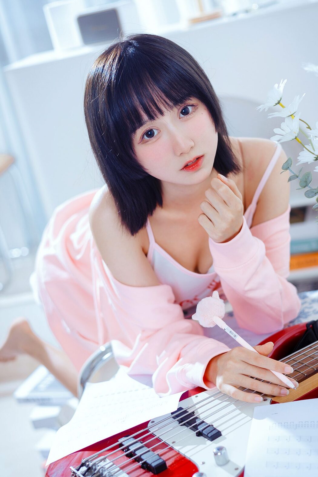 YiTuYu艺图语 Vol.4020 Mu Mian Mian VWV Cover Photo