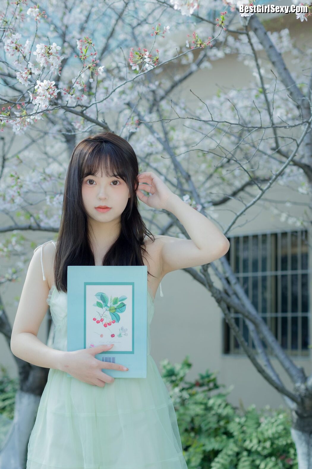 YiTuYu艺图语 Vol.4075 Ha Ji Ma Hua